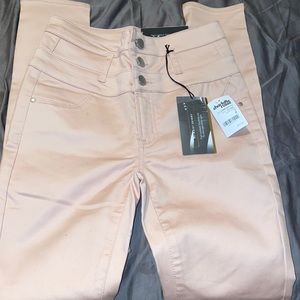 Women’s pants bundle & save🤑